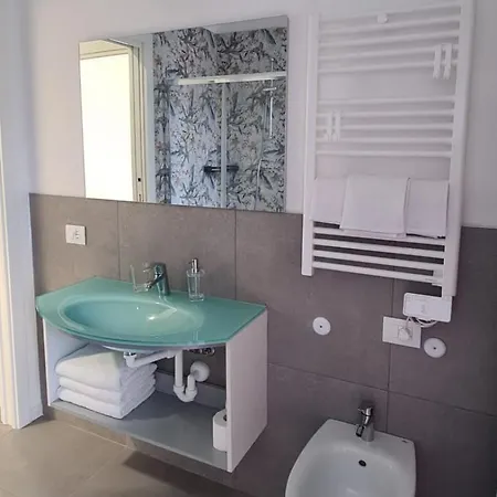 ゲストハウス Il Melograno 3*