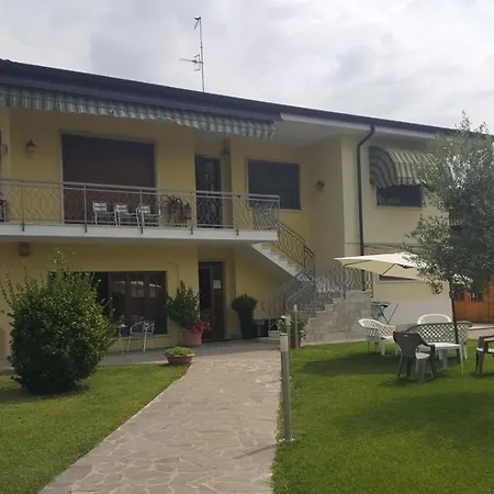 Konukevi Il Melograno 3*