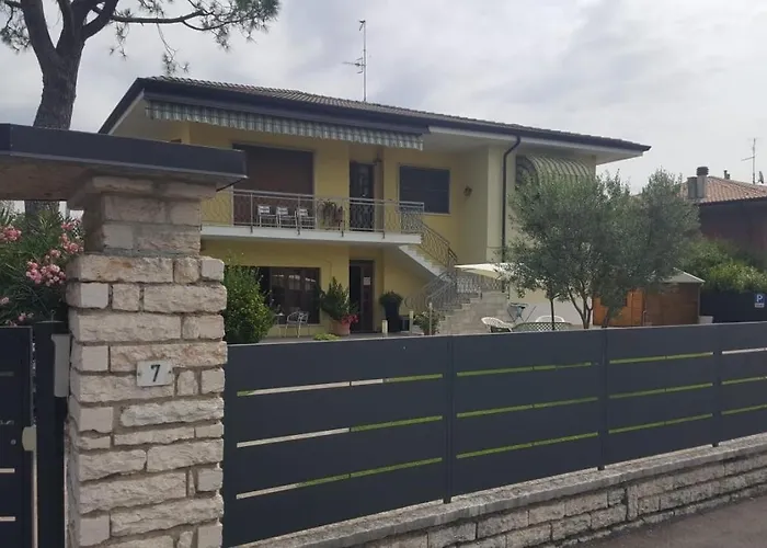 Πανσιόν Il Melograno 3*